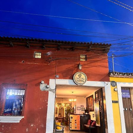 Hotel Alma Maya Antigua Kültér fotó