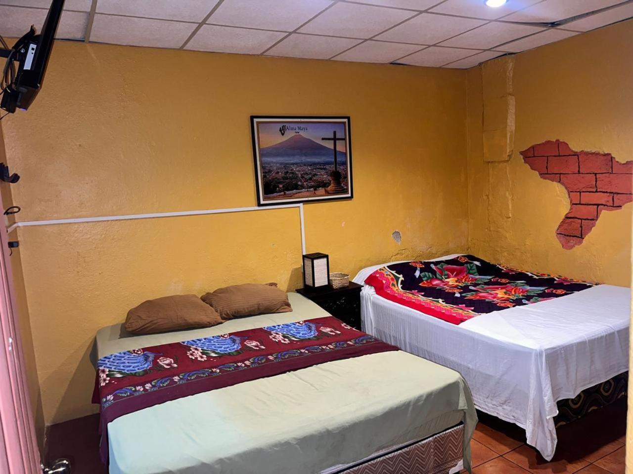 Hotel Alma Maya Antigua Kültér fotó