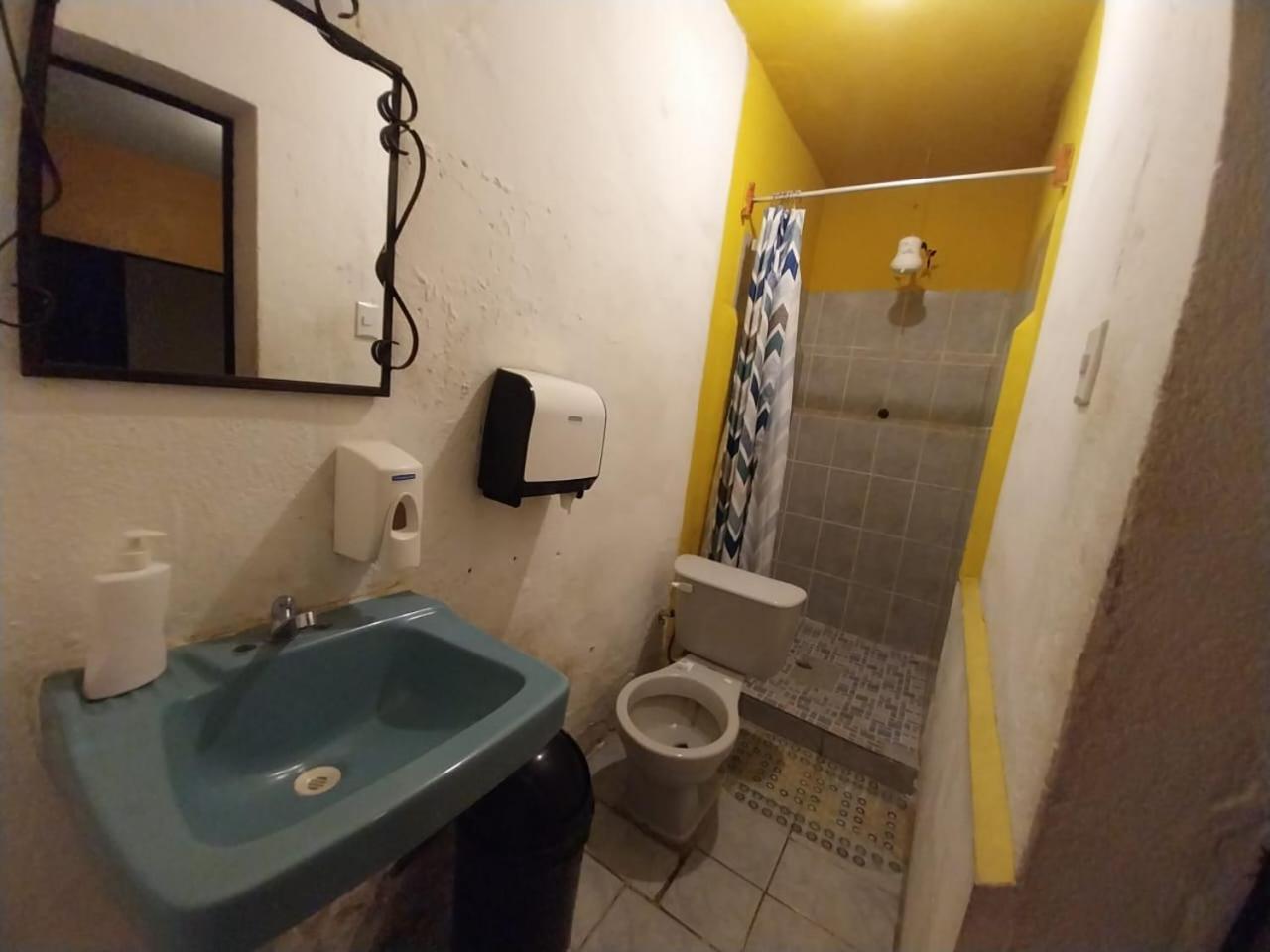 Hotel Alma Maya Antigua Kültér fotó