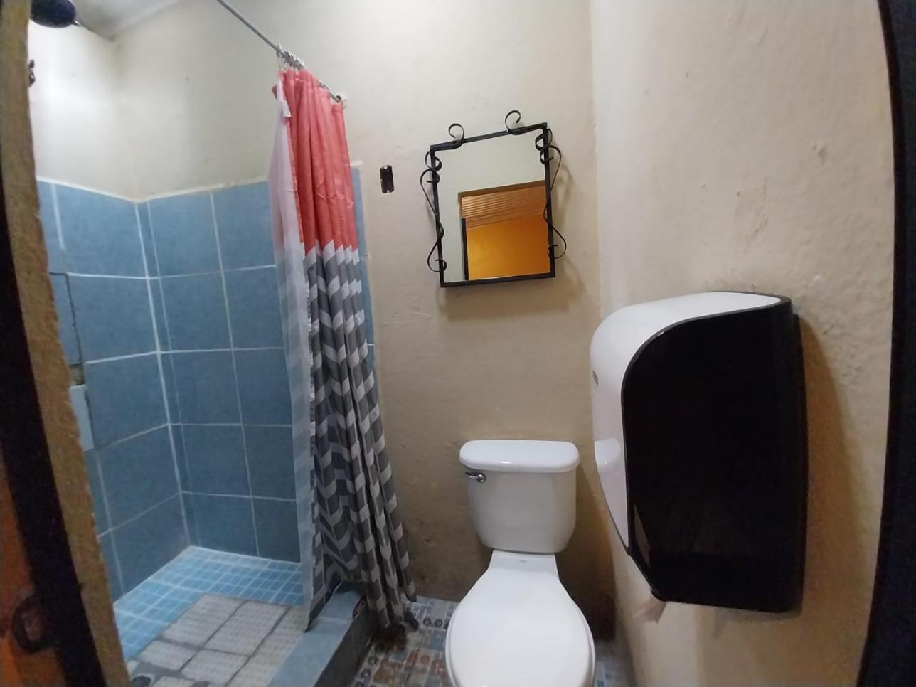 Hotel Alma Maya Antigua Kültér fotó